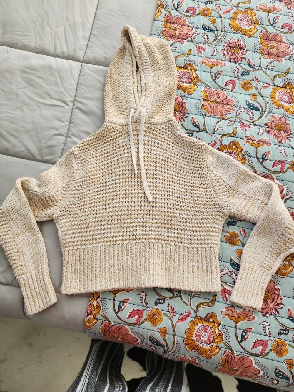 Rag & Bone open weave linen cotton hooded cropped sweater